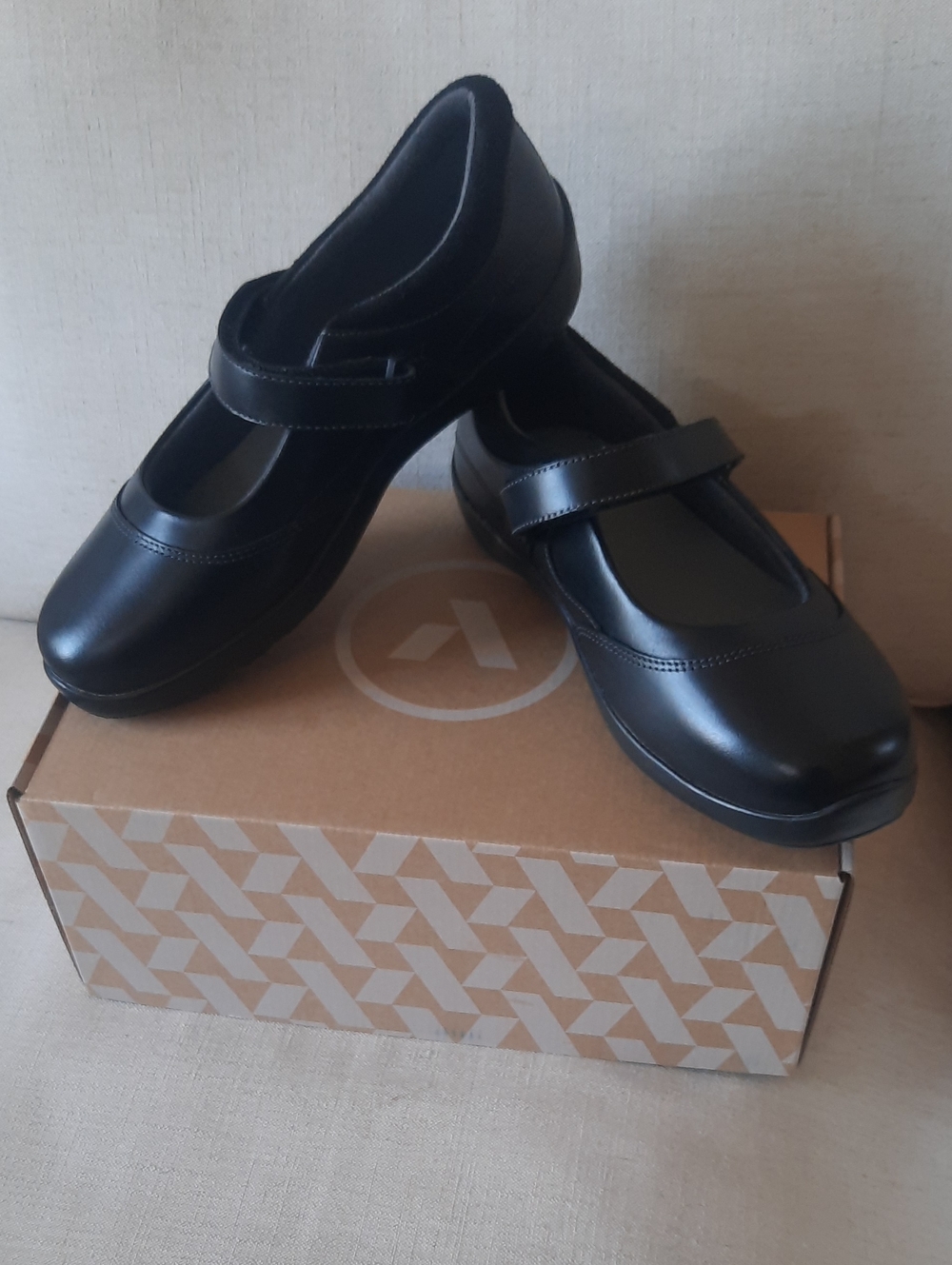 Anodyne 7 Wide Casual Mary Jane No. 19 Black